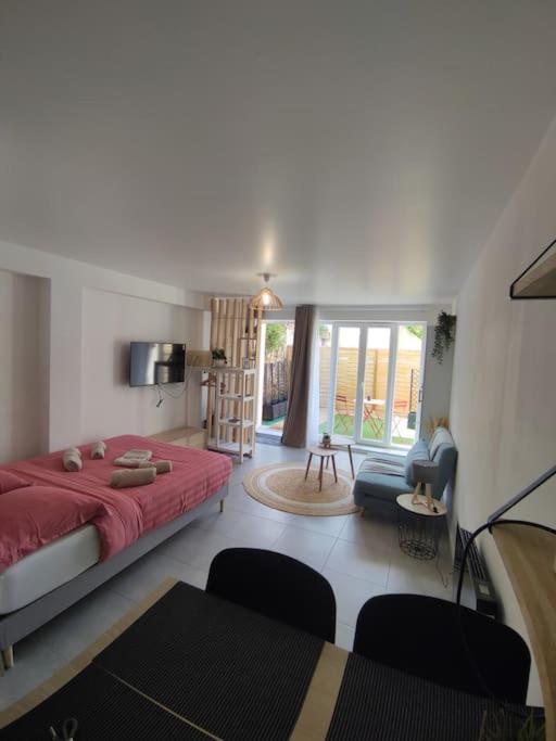 Studio Boheme Chic A Disney La Houssaye-en-Brie Екстериор снимка