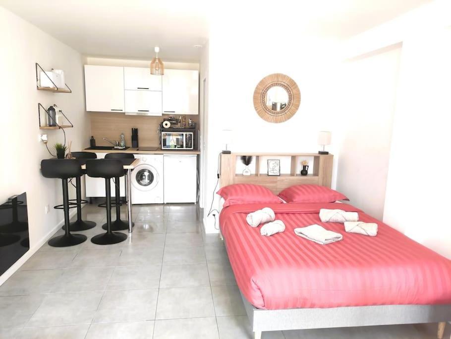 Studio Boheme Chic A Disney La Houssaye-en-Brie Екстериор снимка